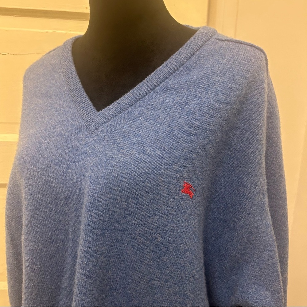 Burberry Men’s Pure Wool V-Neck Sweater Pullover Made Scotland Preppy Academia - Picture 2 of 9